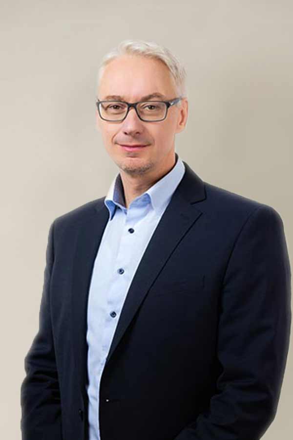 Mag. Bernhard Reiter